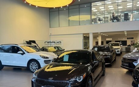 KIA Stinger I, 2020 год, 2 800 000 рублей, 1 фотография