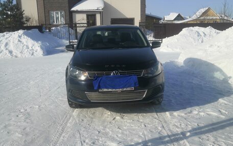 Volkswagen Polo VI (EU Market), 2013 год, 800 000 рублей, 1 фотография