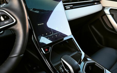 Geely Atlas, 2024 год, 2 815 000 рублей, 16 фотография