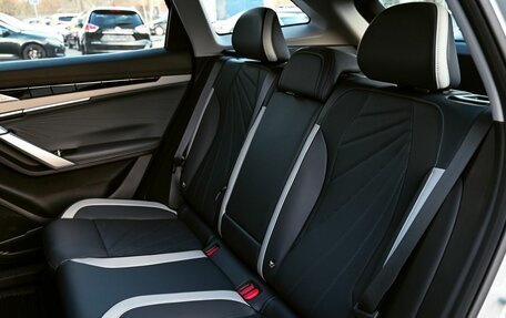 Geely Atlas, 2024 год, 2 815 000 рублей, 19 фотография