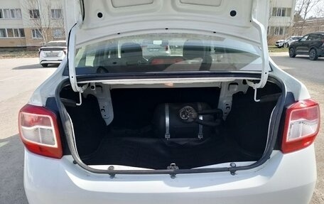 Renault Logan II, 2020 год, 620 000 рублей, 10 фотография