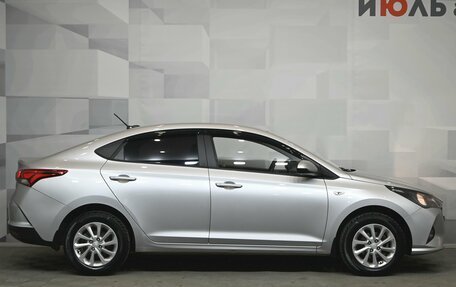 Hyundai Solaris II рестайлинг, 2021 год, 1 750 000 рублей, 9 фотография