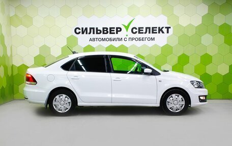 Volkswagen Polo VI (EU Market), 2017 год, 1 100 000 рублей, 11 фотография