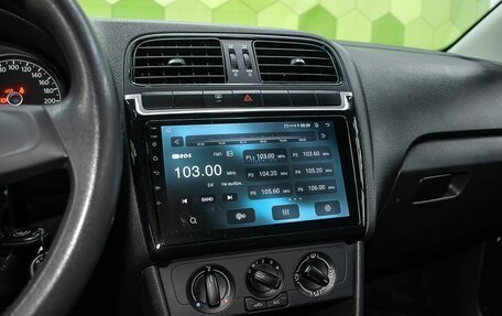 Volkswagen Polo VI (EU Market), 2017 год, 1 100 000 рублей, 18 фотография