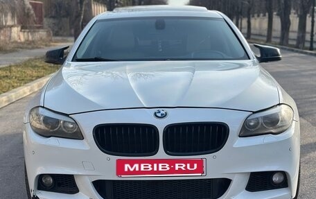 BMW 5 серия, 2012 год, 1 500 000 рублей, 4 фотография