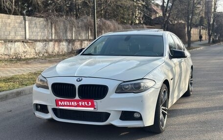 BMW 5 серия, 2012 год, 1 500 000 рублей, 2 фотография