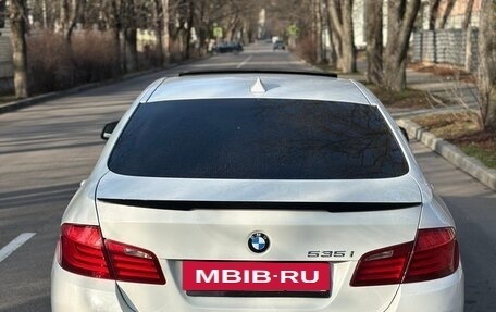 BMW 5 серия, 2012 год, 1 500 000 рублей, 7 фотография