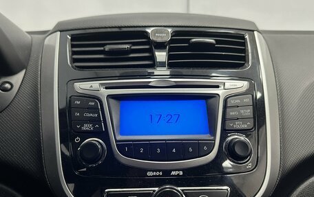 Hyundai Solaris II рестайлинг, 2011 год, 875 000 рублей, 15 фотография