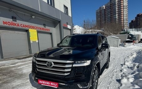 Toyota Land Cruiser, 2021 год, 12 000 000 рублей, 2 фотография