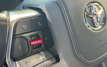 Toyota Land Cruiser, 2021 год, 12 000 000 рублей, 16 фотография