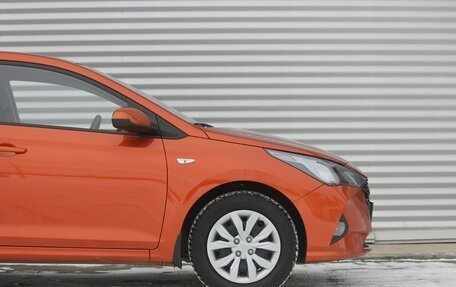 Hyundai Solaris II рестайлинг, 2021 год, 1 630 000 рублей, 6 фотография