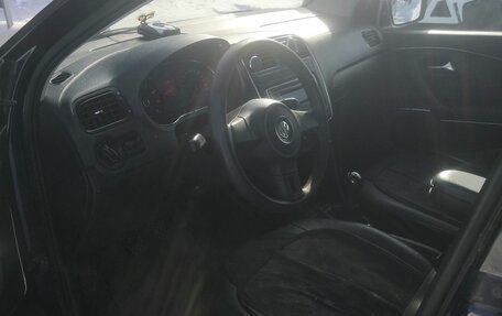 Volkswagen Polo VI (EU Market), 2013 год, 800 000 рублей, 12 фотография