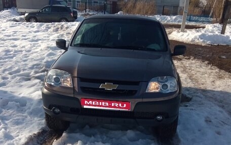 Chevrolet Niva I рестайлинг, 2017 год, 850 000 рублей, 7 фотография