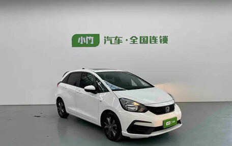 Honda Fit, 2022 год, 1 060 000 рублей, 3 фотография