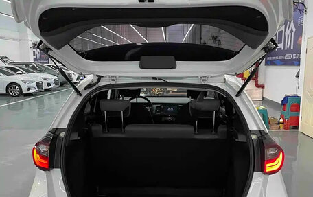 Honda Fit, 2022 год, 1 060 000 рублей, 6 фотография