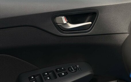 Hyundai Solaris II рестайлинг, 2018 год, 1 295 000 рублей, 23 фотография