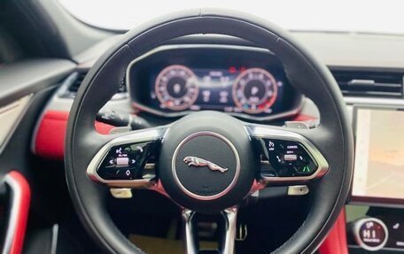 Jaguar F-Pace, 2024 год, 5 405 000 рублей, 9 фотография