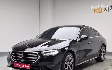 Mercedes-Benz E-Класс, 2025 год, 6 220 000 рублей, 1 фотография