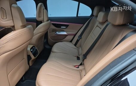 Mercedes-Benz E-Класс, 2025 год, 6 220 000 рублей, 10 фотография