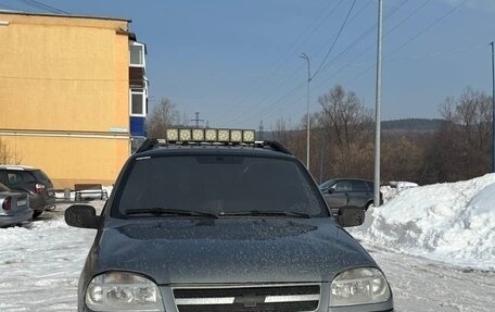 Chevrolet Niva I рестайлинг, 2006 год, 260 000 рублей, 2 фотография