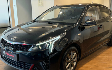 KIA Rio IV, 2021 год, 1 670 000 рублей, 1 фотография