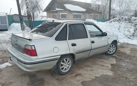 Daewoo Nexia I рестайлинг, 2007 год, 100 000 рублей, 3 фотография