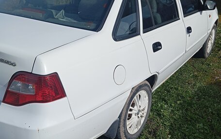 Daewoo Nexia I рестайлинг, 2012 год, 270 000 рублей, 3 фотография