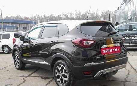 Renault Kaptur I рестайлинг, 2018 год, 1 378 000 рублей, 9 фотография