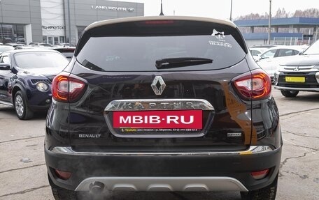 Renault Kaptur I рестайлинг, 2018 год, 1 378 000 рублей, 8 фотография