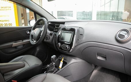 Renault Kaptur I рестайлинг, 2018 год, 1 378 000 рублей, 19 фотография