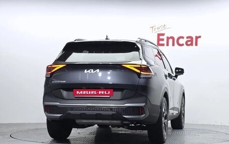 KIA Sportage IV рестайлинг, 2022 год, 2 200 000 рублей, 4 фотография