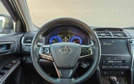 Toyota Camry, 2017 год, 2 000 000 рублей, 5 фотография