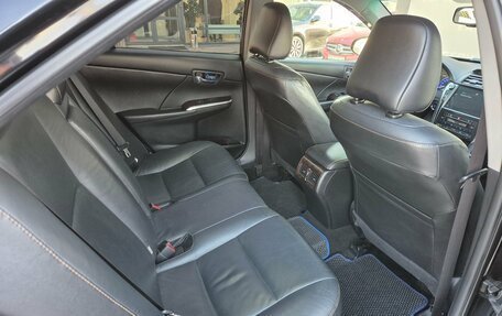 Toyota Camry, 2017 год, 2 000 000 рублей, 8 фотография