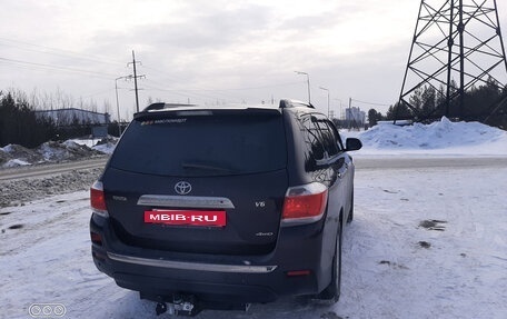 Toyota Highlander III, 2012 год, 2 250 000 рублей, 4 фотография