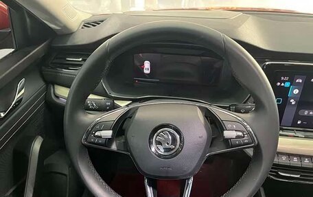 Skoda Octavia IV, 2023 год, 1 950 000 рублей, 12 фотография