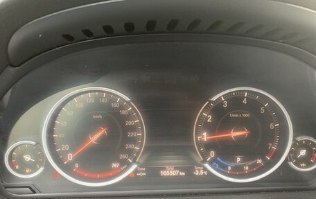 BMW 5 серия, 2016 год, 1 860 000 рублей, 11 фотография