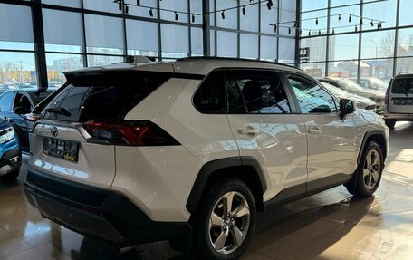 Toyota RAV4, 2020 год, 3 160 000 рублей, 5 фотография