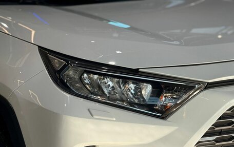 Toyota RAV4, 2020 год, 3 160 000 рублей, 8 фотография