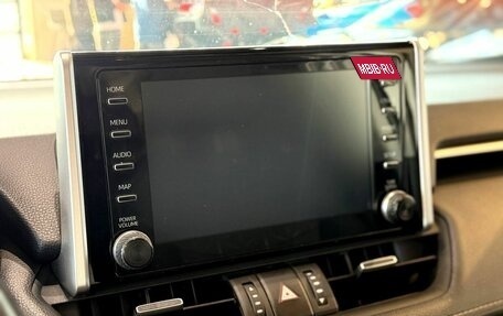 Toyota RAV4, 2020 год, 3 160 000 рублей, 13 фотография