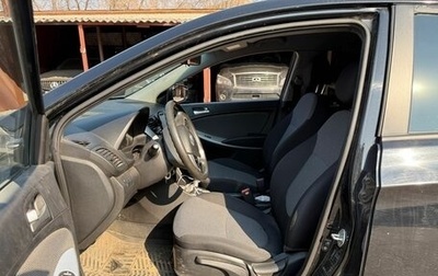 Hyundai Solaris II рестайлинг, 2013 год, 650 000 рублей, 1 фотография