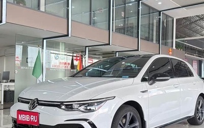 Volkswagen Golf VIII, 2023 год, 2 040 000 рублей, 1 фотография