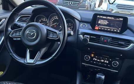 Mazda 6, 2017 год, 1 950 000 рублей, 24 фотография