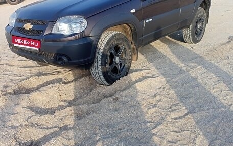 Chevrolet Niva I рестайлинг, 2011 год, 525 000 рублей, 4 фотография