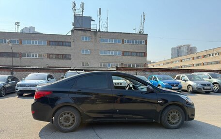 Hyundai Solaris II рестайлинг, 2013 год, 650 000 рублей, 2 фотография