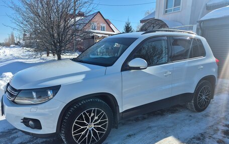 Volkswagen Tiguan I, 2014 год, 1 450 000 рублей, 2 фотография