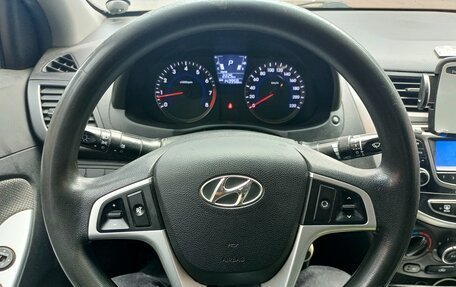 Hyundai Solaris II рестайлинг, 2013 год, 650 000 рублей, 12 фотография