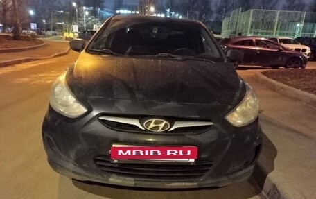 Hyundai Solaris II рестайлинг, 2013 год, 650 000 рублей, 11 фотография
