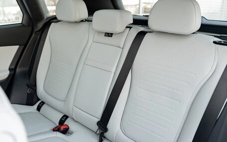 Mercedes-Benz GLC, 2025 год, 8 990 000 рублей, 37 фотография