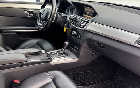 Mercedes-Benz E-Класс, 2011 год, 1 390 000 рублей, 9 фотография