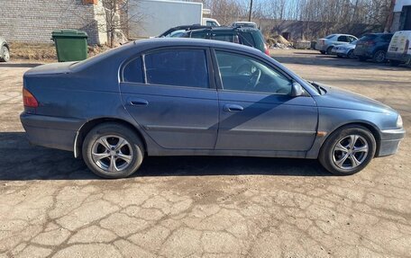 Toyota Avensis III рестайлинг, 1999 год, 255 000 рублей, 3 фотография